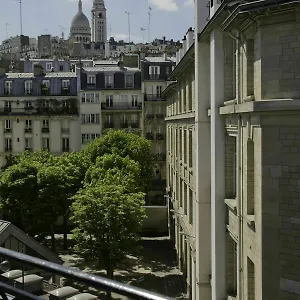 Le Montclair Montmartre By River Paris